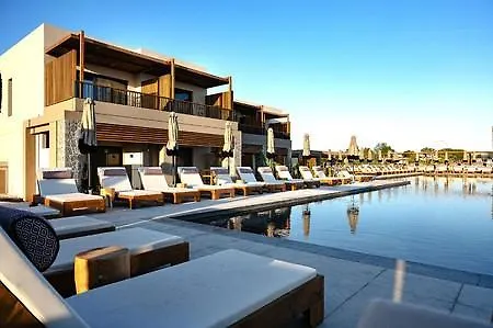 ホテル Unda Litheres